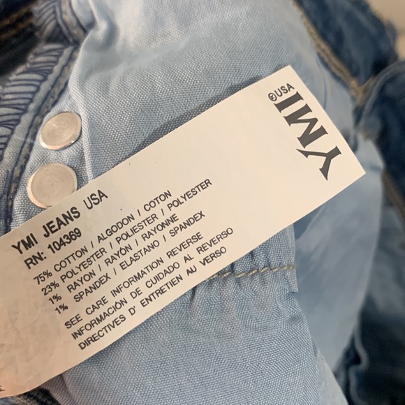 YMI WannaBettaButt? High Rise Jean Shorts - Picture 5 of 6